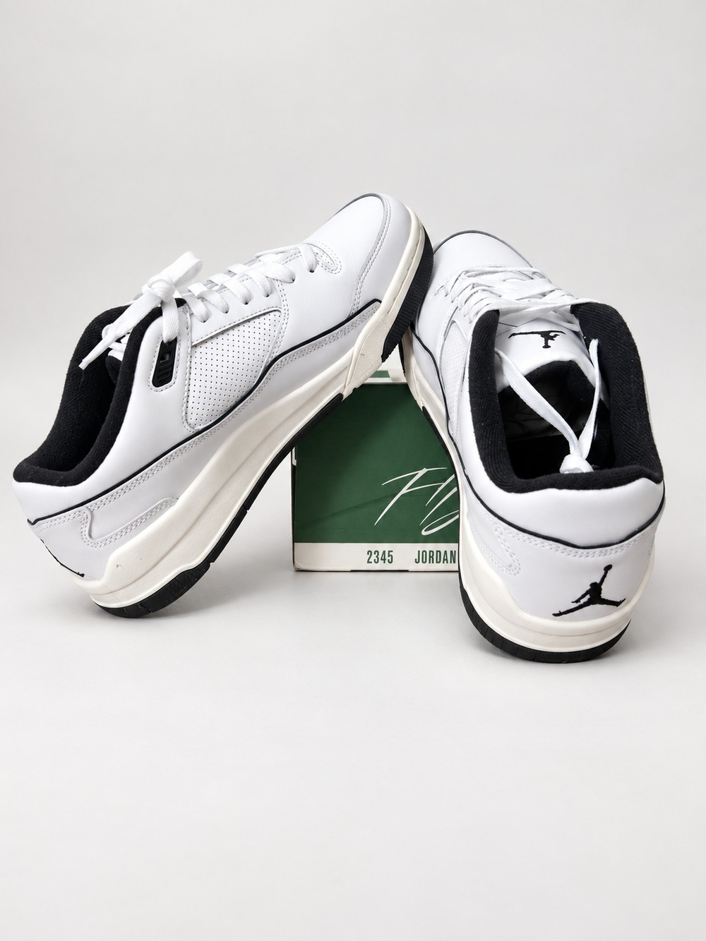 Jordan Flight Court White Black Sail Leather Low-Top Sneakers Size 12 Men's